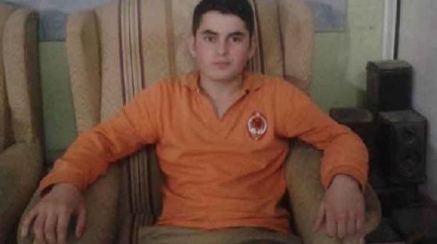 Kalbi Delik Liseli Gen&ccedil; Intihar Etti