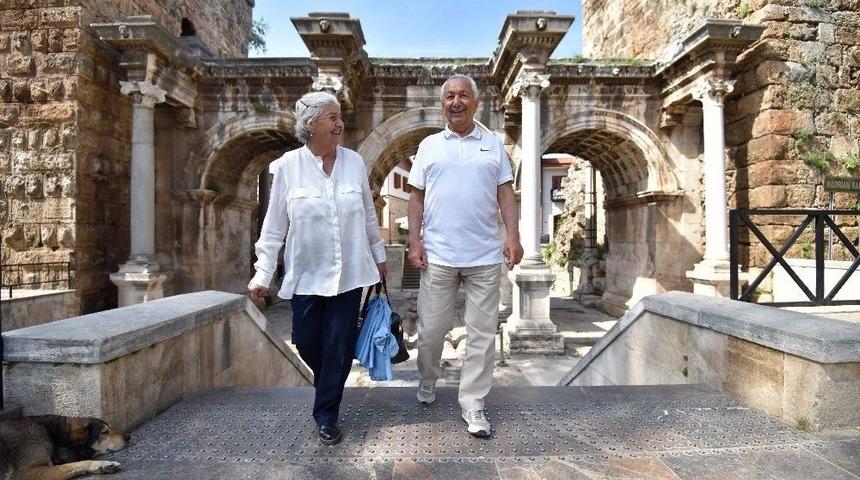 Muratpaşa, Hestourex&rsquo;e K&uuml;&ccedil;&uuml;k Kalei&ccedil;i Kuruyor