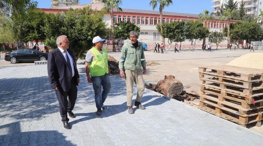 Erdemli&rsquo;de Okulların &Ccedil;evresi D&uuml;zenleniyor