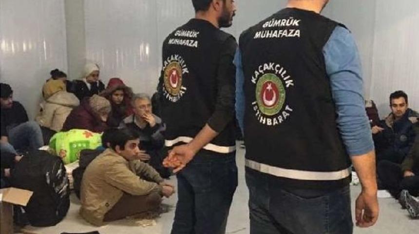 Tır Dorsesindeki 76 Ka&ccedil;ak Korbondioksit &Ouml;l&ccedil;&uuml;m&uuml;yle Yakalanmış