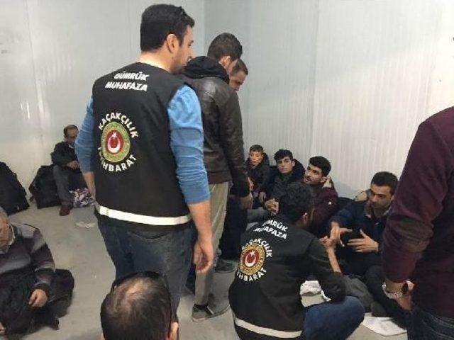 Tır Dorsesindeki 76 Kaçak Korbondioksit Ölçümüyle Yakalanmış 1