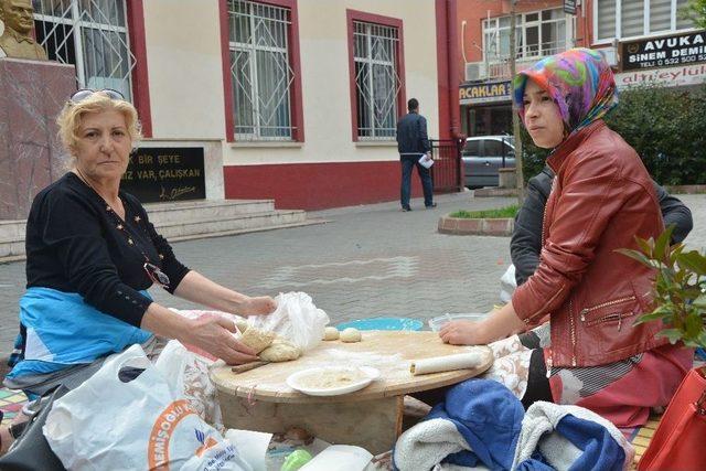 Altıeylül Ortaokulu Yararına Kermes