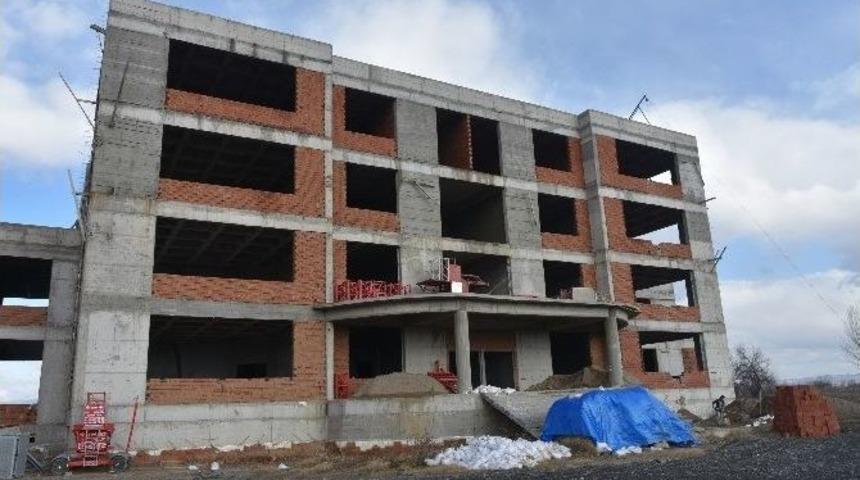 Salihli&rsquo;de Fak&uuml;lte Hasreti Bitiyor