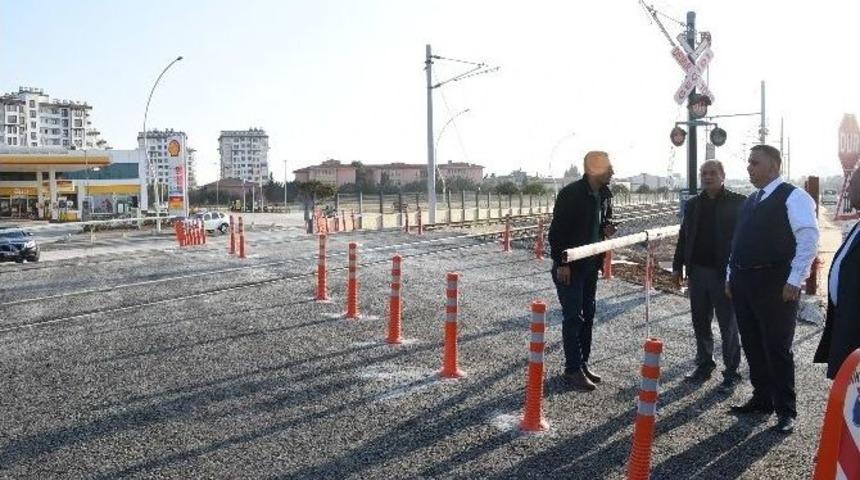 Kavaklı Hemzemin Ge&ccedil;idi A&ccedil;ıldı