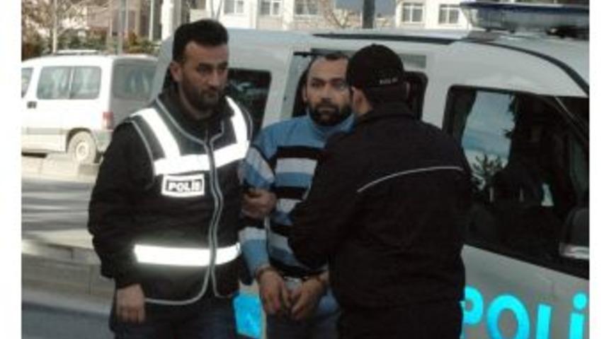 Tutuksuz Yargılanan Cinayet Sanığı 5 Yıl 7 Ay Hapis Cezası Aldı