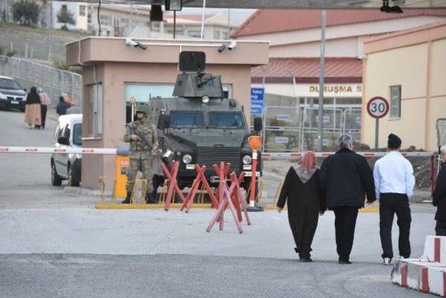 İzmir de 270 Sanıklı Fet&ouml; Davasının G&ouml;r&uuml;lmesine Devam Edildi 2