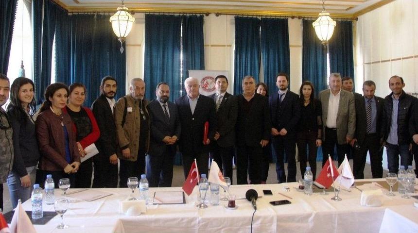 Chp Milletvekili Akif Ekici İkna Edilirse Evet Oyu Kullanacağını S&ouml;yledi