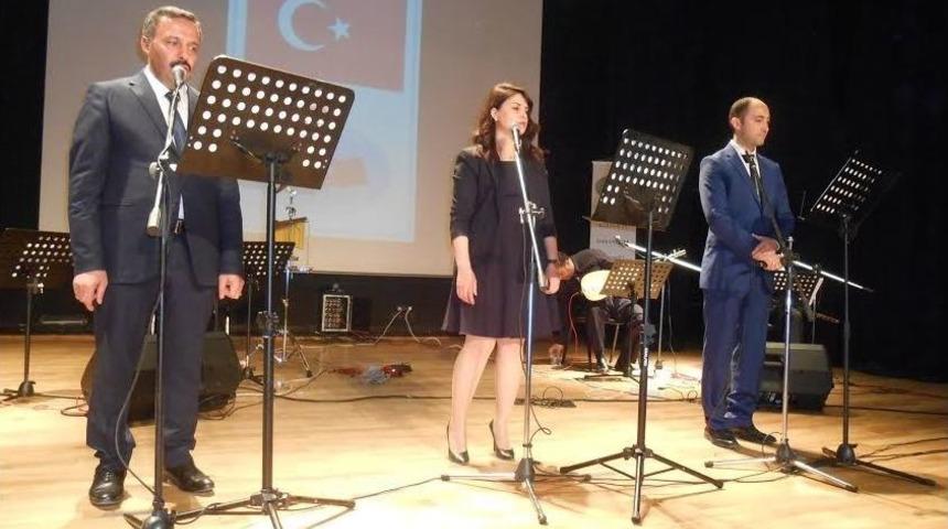 Eskişehir Anadolu K&uuml;lt&uuml;r Ve Dayanışma Derneği&rsquo;nin &rsquo;&rsquo;bir T&uuml;rk&uuml; Bir Hikaye&rsquo;&rsquo; İsimli Konser Programı