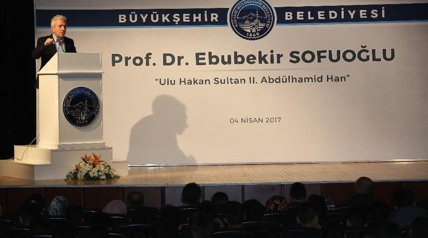 Prof. Dr. Ebubekir Sofuoğlu, "s&uuml;per G&uuml;&ccedil; Olmamızı Engellemeye &Ccedil;alışıyorlar"