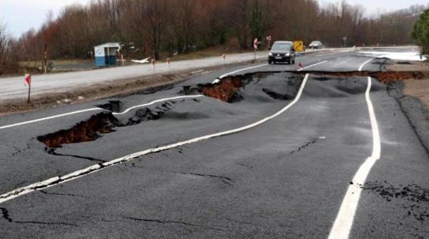 Yeni Yapılan Duble Yol &Ccedil;&ouml;kt&uuml;