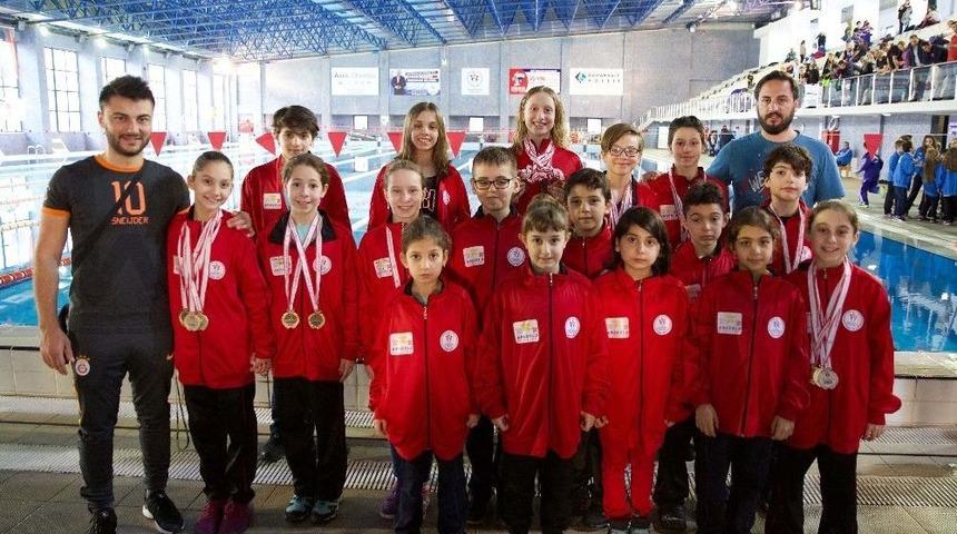 Teyik&rsquo;ten, 13 T&uuml;rkiye Şampiyonluğu, 40 Madalya