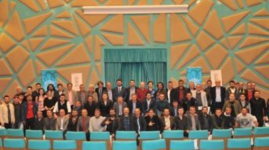 Amat&ouml;r Spor Kul&uuml;b&uuml; Y&ouml;neticilerine Seminer