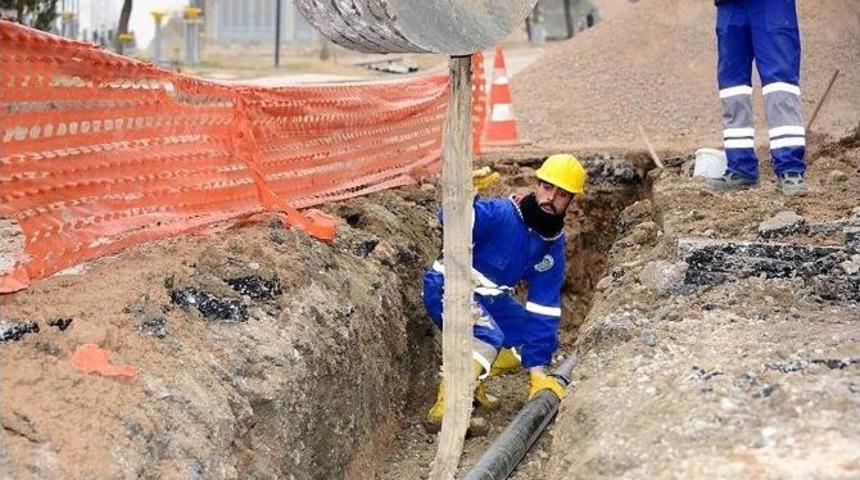 &Ccedil;&ouml;şn&uuml;k Mahallesinin İ&ccedil;me Suyu Altyapısı Yenilendi