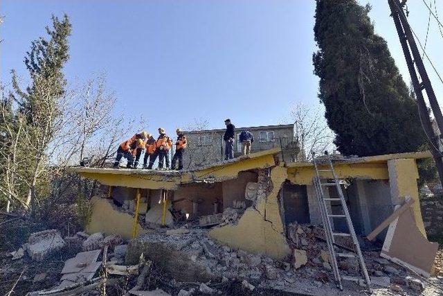 Nefes Kesen Deprem Tatbikatı 1