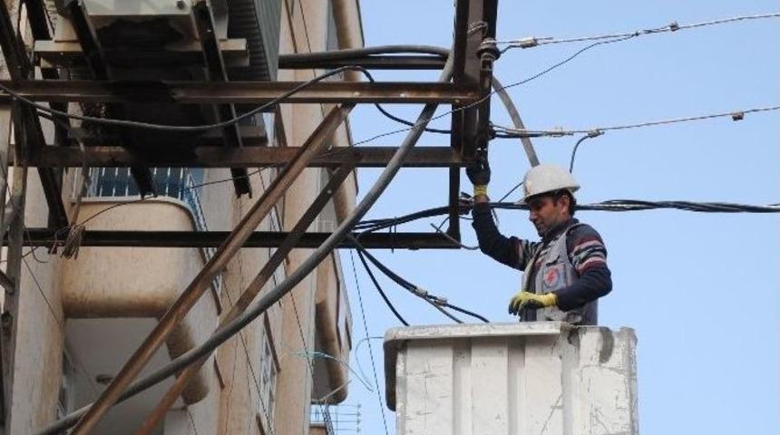 Mardin&rsquo;de İki G&uuml;nde 15 Trafo Yandı