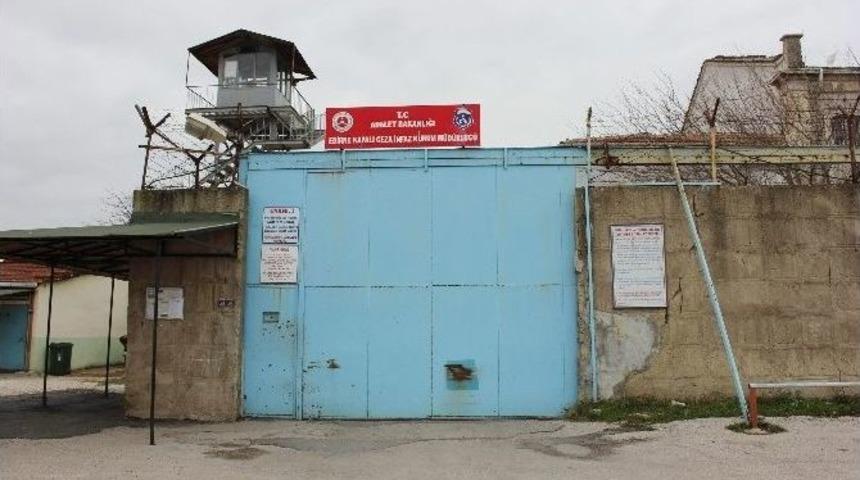 Firar Etmek İsterken Az Daha Canından Oluyordu