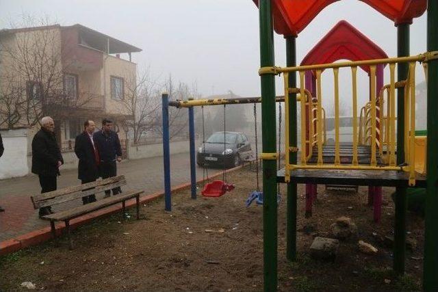 Edirne Belediye Başkanı G&uuml;rkan, Parklarda İncelemelerde Bulundu 1