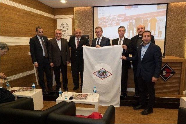 Başkan K&ouml;ken Osb&acute;yi Anlattı 2