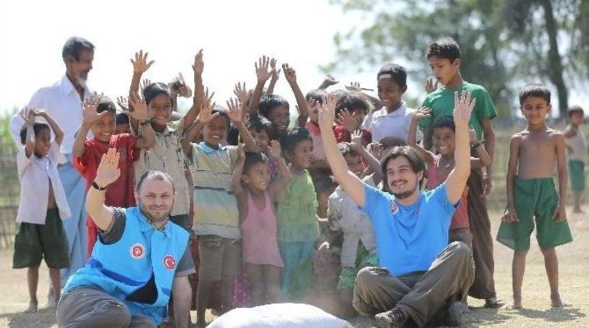 T&uuml;rkiye Diyanet Vakfı&rsquo;ndan Arakan&rsquo;a Yardım