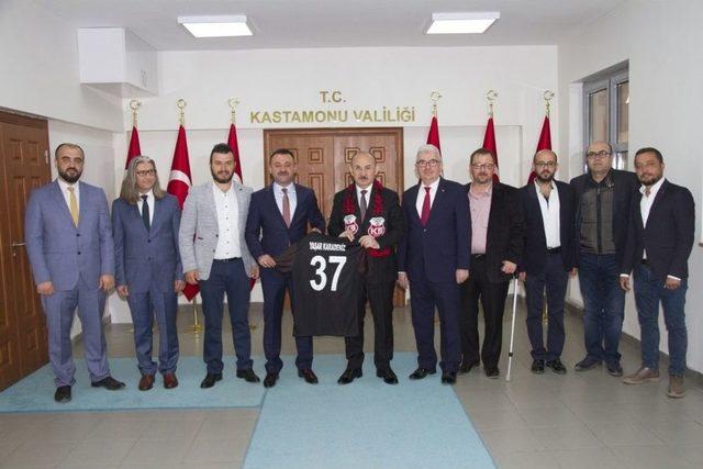 Kastamonuspor 1966 Kul&uuml;p Başkanı Babaş, Vali Karadeniz&rsquo;i Ziyaret Etti 1