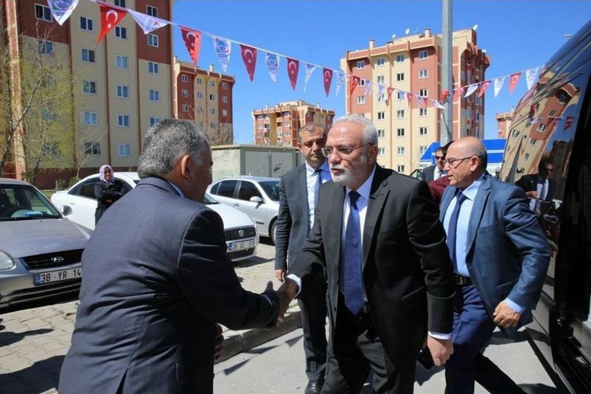 Demokrasi Mahallesi Pazar Yerine Kavuştu