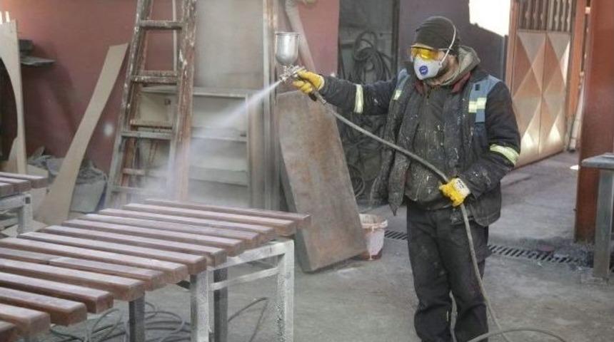 Odunpazarı At&ouml;lyeleri Ve &Uuml;retim Tesisleri Adeta Mobilya Fabrikası Gibi &Ccedil;alışıyor