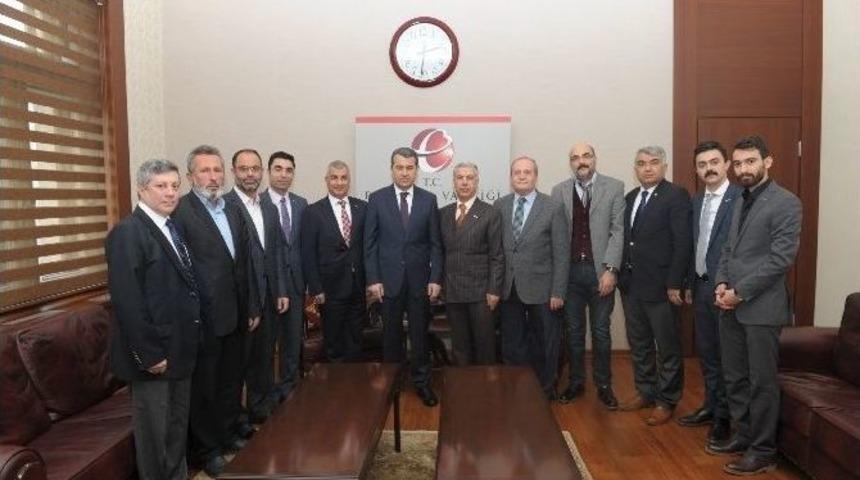 Vali &Ccedil;elik, M&uuml;siad Yeni Y&ouml;netim Kurulu &Uuml;yelerini Kabul Etti