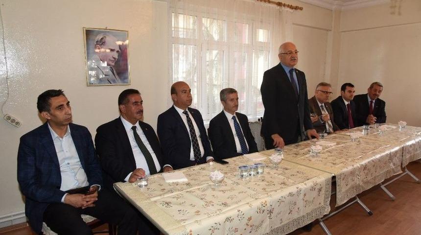 Sebze Hali Esnafına Cumhurbaşkanlığı Sistemi Anlatıldı