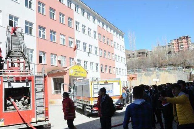 Hakkari'de Yangın Ve Deprem Tatbikatı