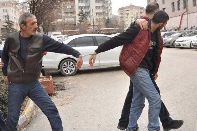 2 Kişiyi Tabancayla Yaralayan Baba Ile Oğlu Adliyede 2