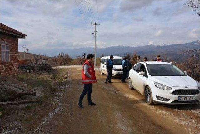 Kiraz'da Yaşı Küçük Kızların Evlendirilmesine Bakanlık El Koydu