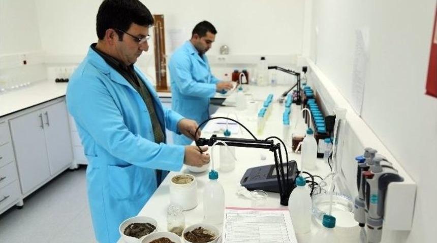 &Uuml;retici Tarım Laboratuvarı&rsquo;ndan Memnun