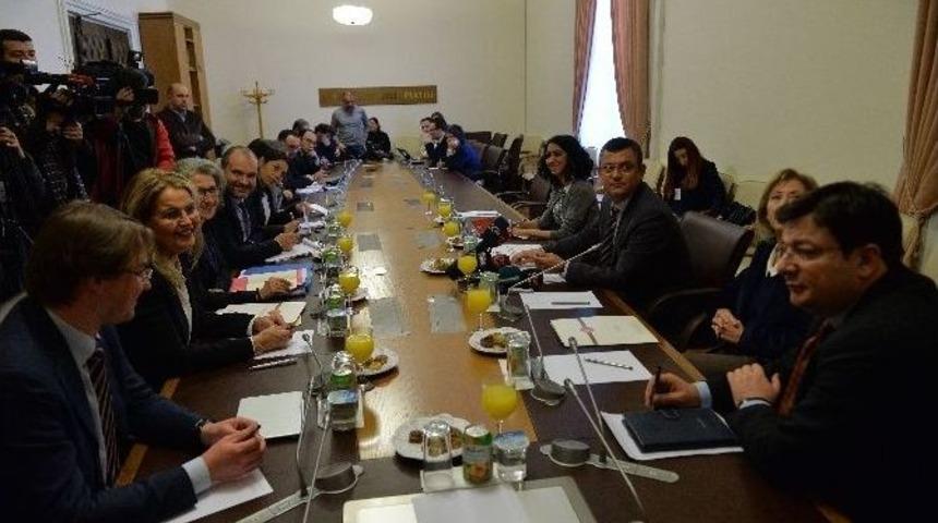 Venedik Komisyonundan Chp Grubuna Ziyaret