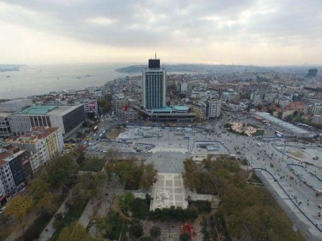 Fotoğraf // Cami Yapılması Istenen Taksim'in Hava Fotoğrafları