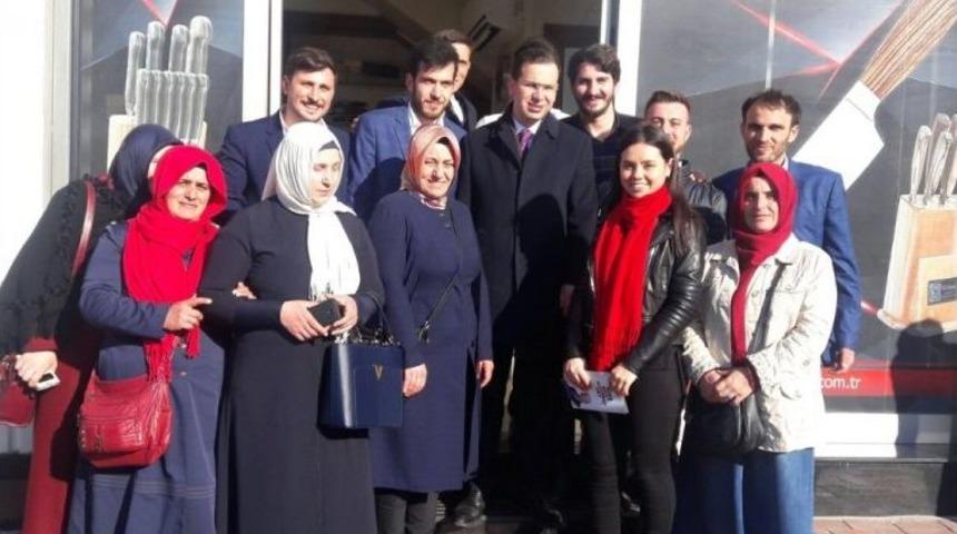 Cora, K&ouml;pr&uuml;başı Ve S&uuml;rmene&rsquo;de Yeni Anayasa Değişikliğini Anlattı