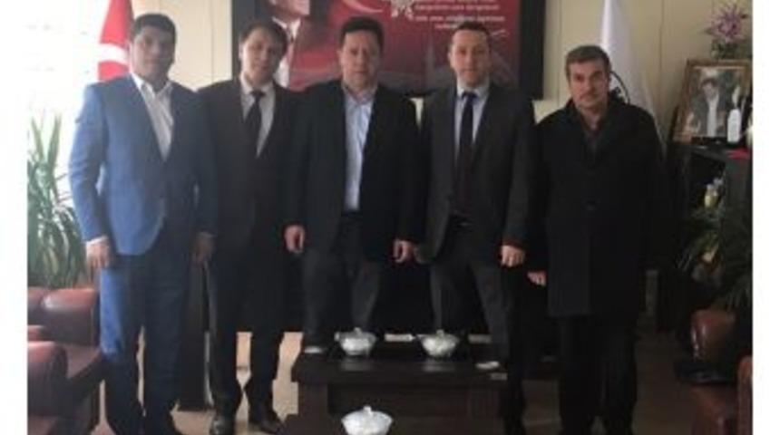 Artova’da Belediye İşçilerine Yüzde 17 Zam