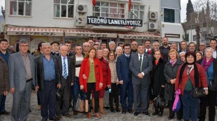 Chp'li Sındır'dan Bergama'dan Referandum &Ccedil;alışması