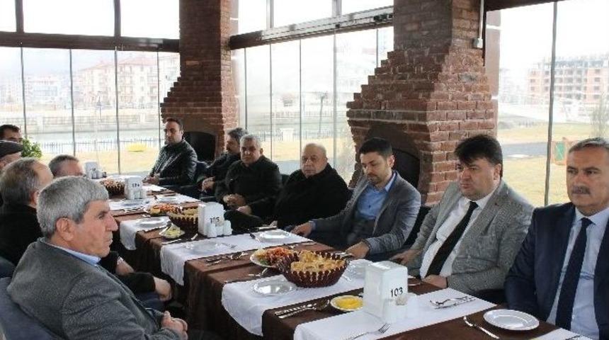 Afyonlu Minib&uuml;s&ccedil;&uuml;ler Referandumda &ldquo;evet&rdquo; Diyecek