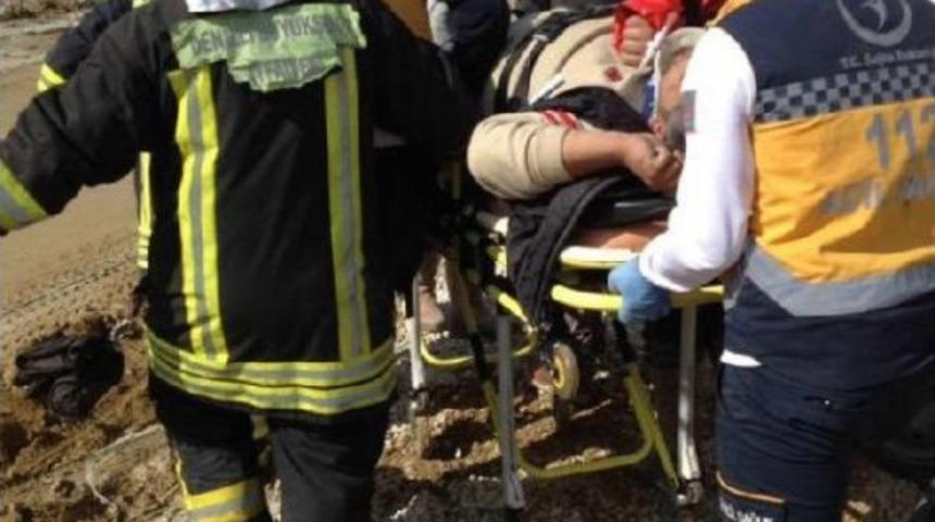 Beton Mikseri Devrildi: 1 Yaralı