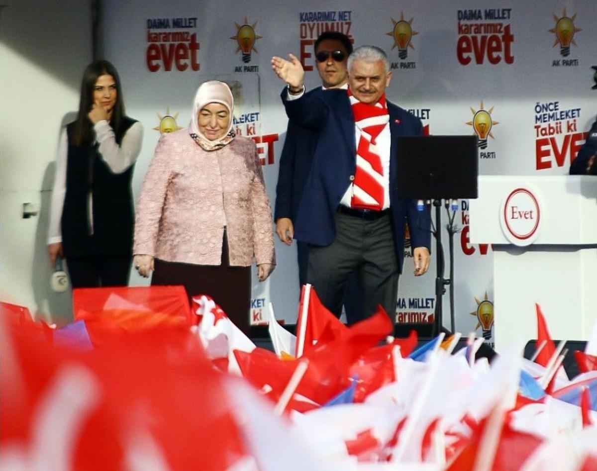 Başbakan Yıldırım: &ldquo;chp Sana Yakışır Mı Hdp&rsquo;nin Kuyruğuna Takılıp Hayır Kampanyası Yapmak?&rdquo;