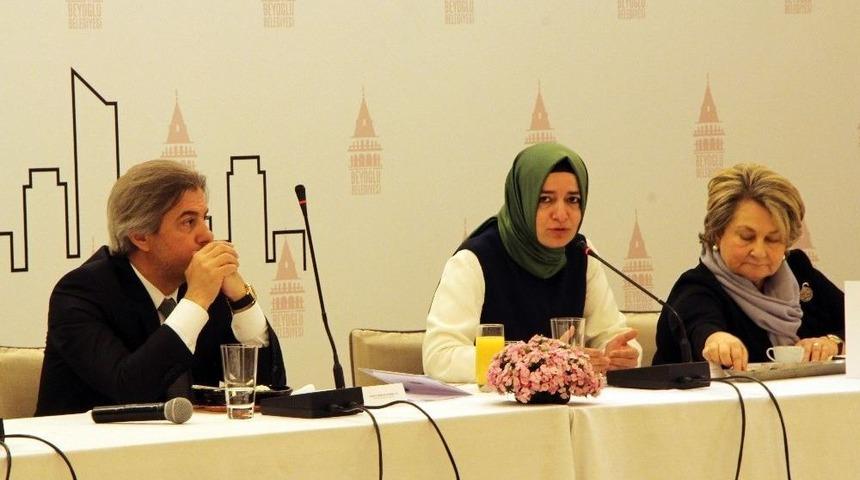 Bakan Kaya&rsquo;dan Kılı&ccedil;daroğlu&rsquo;na &lsquo;kontroll&uuml; Darbe&rsquo; Tepkisi: &ldquo;milletimiz Adına Bir &Ouml;z&uuml;r Bekliyorum&rdquo;