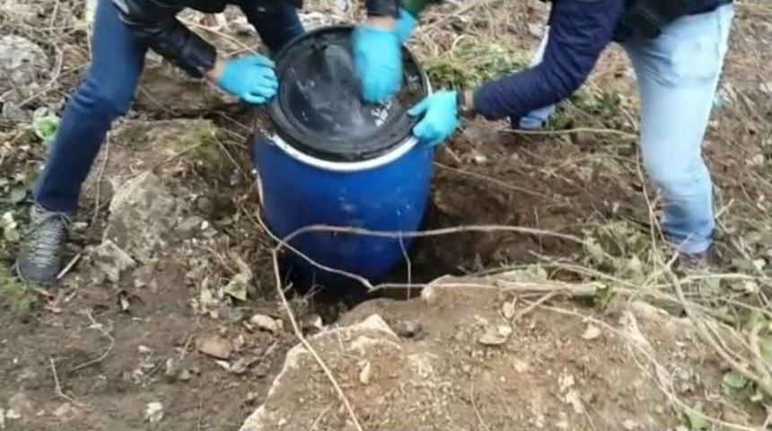 Uludağ&rsquo;da Ormanlık Alana G&ouml;m&uuml;l&uuml; 99 Kilo Uyuşturucu &Ccedil;ıktı