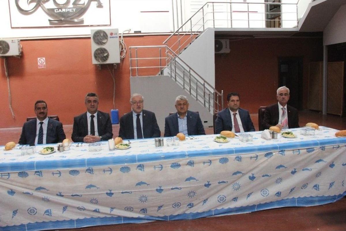 Ak Parti Milletvekili Uzer: "2002-2007 Yılları Arasında Bu &Uuml;lkeyi Nasıl Y&ouml;nettik, Gelin Bize Sorun"