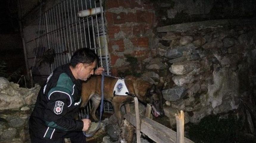 Bursa&rsquo;da Polisi&rsquo;nden Uyuşturucu İle Topyek&uuml;n Seferberlik
