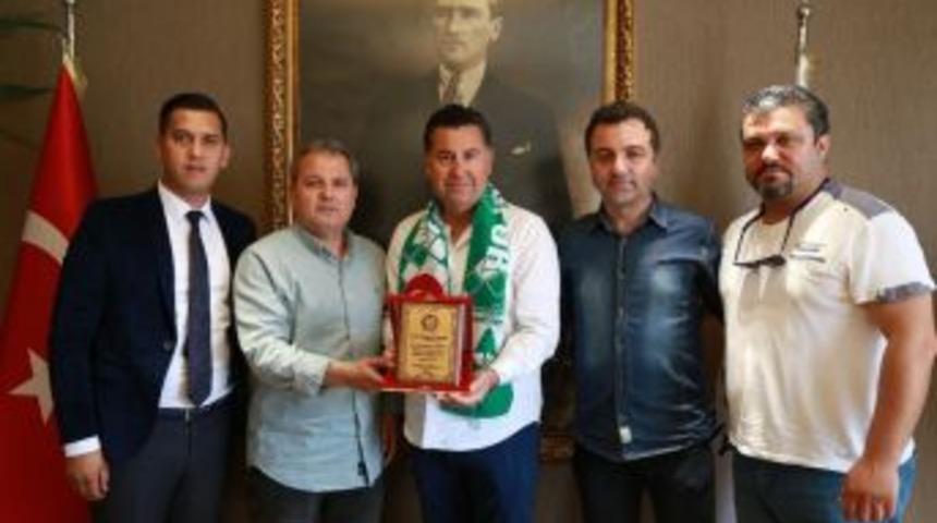 Muğlaspor 48 Gen&ccedil;lik Taraftarlar Derneğinden Teşekk&uuml;r