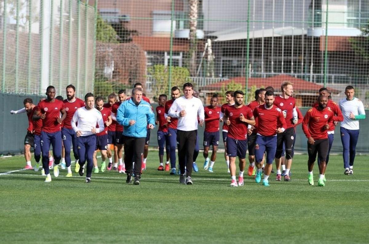 Aytemiz Alanyaspor, Gaziantepspor Hazırlıklarına Başladı