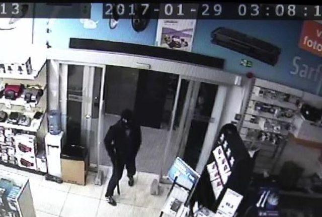 Gasp Parasıyla Umreye Giden Ş&uuml;pheli Yakalandı 2