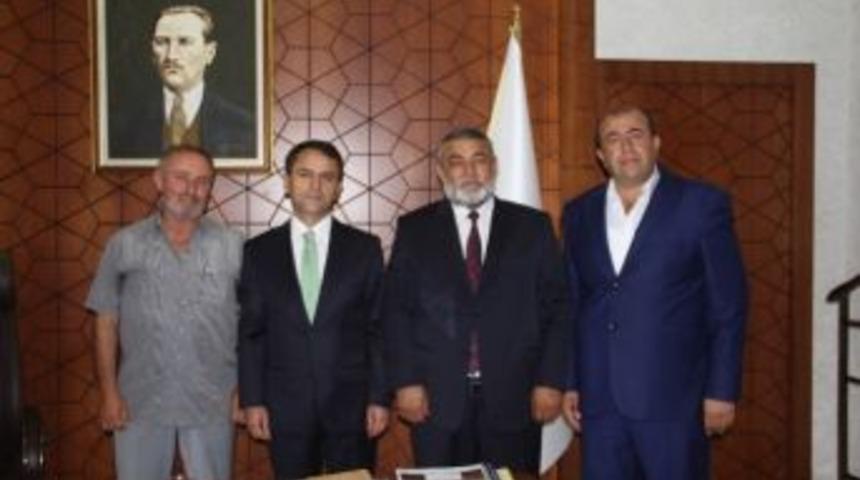 Nevşehirliler Federasyonundan, Vali Aktaş&rsquo;a Ziyaret