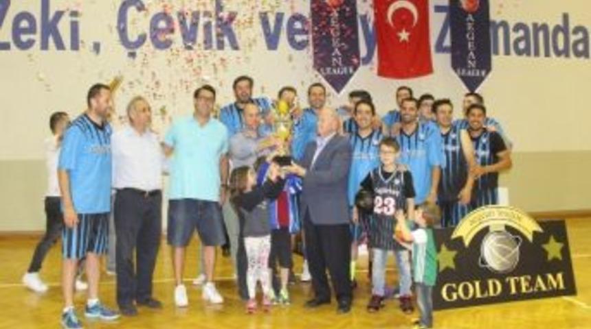 &Ouml;zg&ouml;rkey Aegean Master Liginin Şampiyonu