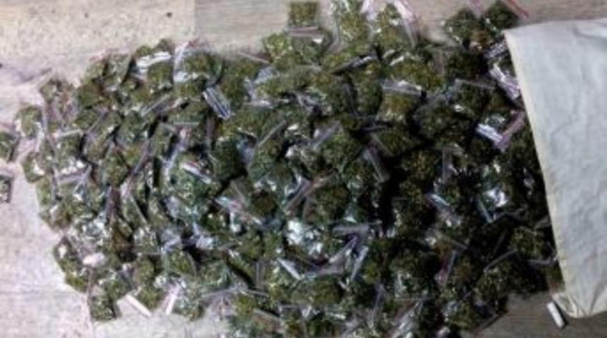 Erzurum&rsquo;da 2 Kilo 288 Gram Esrar Ele Ge&ccedil;irildi